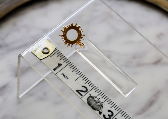 Handmade Earrings - Rectangle Bar Resin Earrings - Cream Shimmer, Clear - NEW - Picture 2 of 3